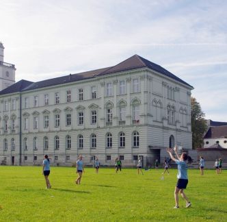 Image gallery2025_11_23_6922d94634f63.jpeg