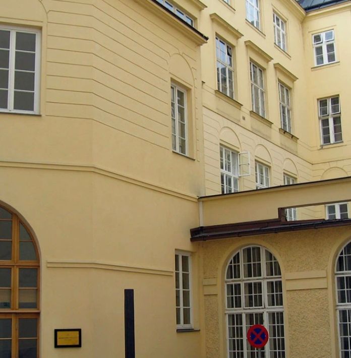 School image Schottengymnasium, Wien