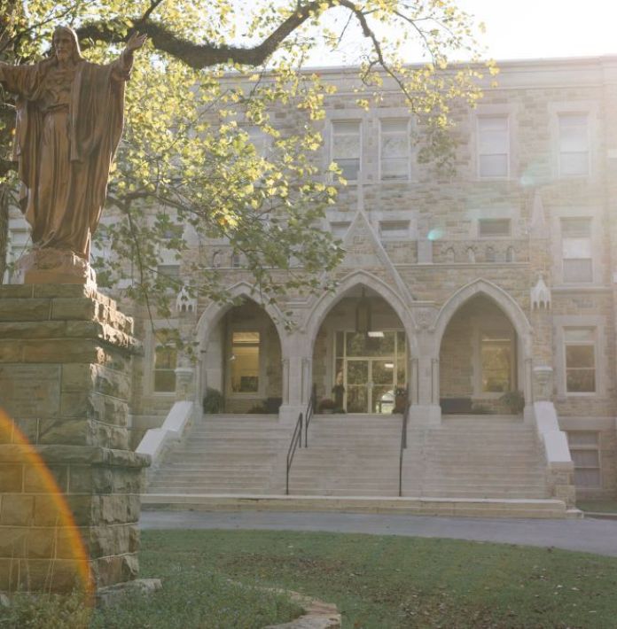 School image Saint Bernard Preparatory School